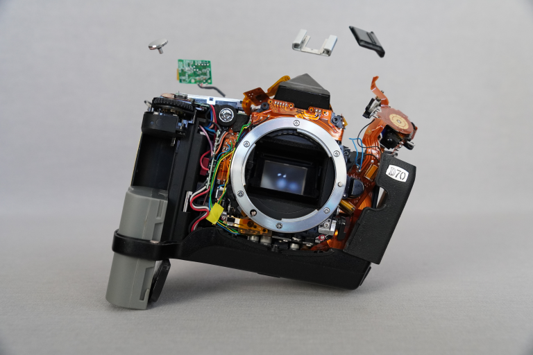Nikon D70 Teardown
